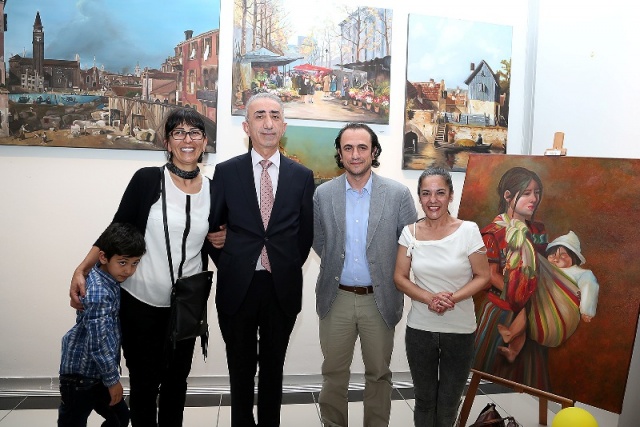 Ataşehir'de Ana Renkler’den “Sanatla Yaşamak” Sergisi