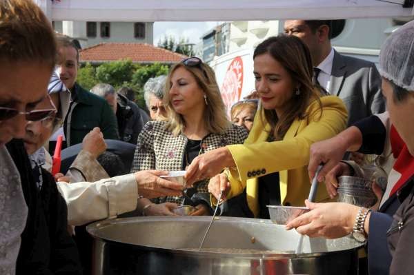 Ataşehir Aşure Dağıtım 2015