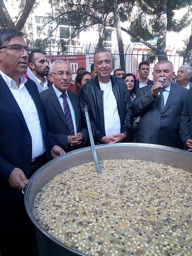 Ataşehir Belediyesi Aşure dağıtımı 2017