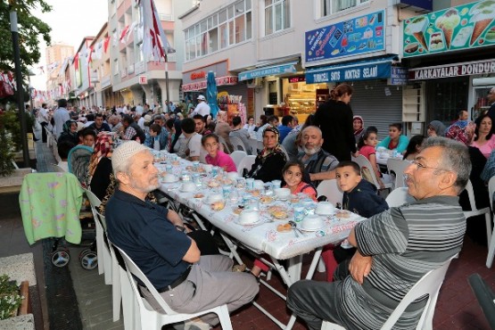 Ataşehir K. Bakkalköy İftarı, Bedri Ayseli Konseri