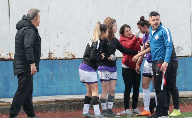 Ataşehir Bayan Futbol Takımı, Yenisahra Stadı