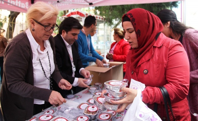 Ataşehir Belediyesi Aşure Dağıtımı 2016