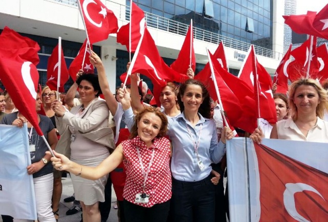 Ataşehir Belediyesi Darbe girişimine Hayır Dedi