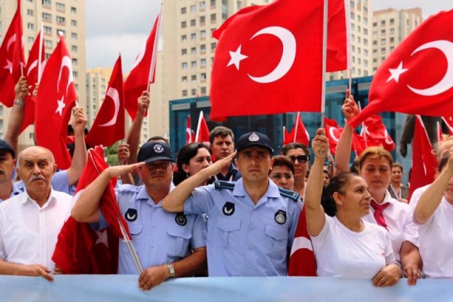Ataşehir Belediyesi Darbe girişimine Hayır Dedi
