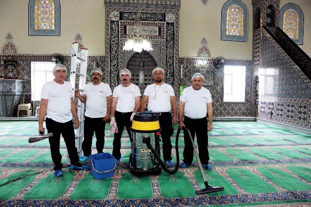 Ataşehir Belediyesi İbadethane Temizliği Fotoları