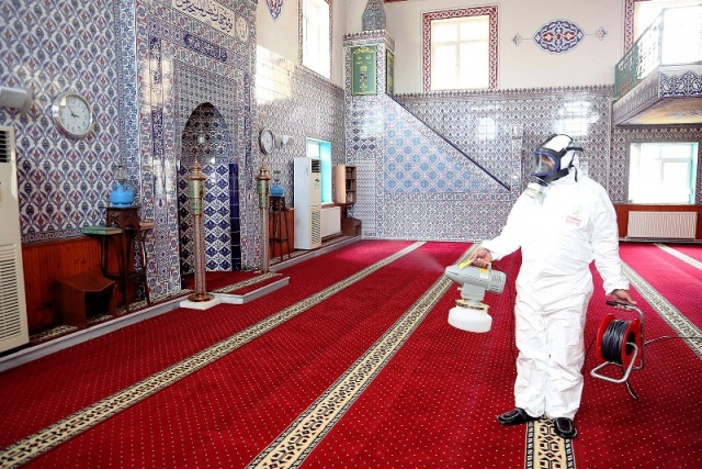 Ataşehir Belediyesi İbadethane Temizliği Fotoları