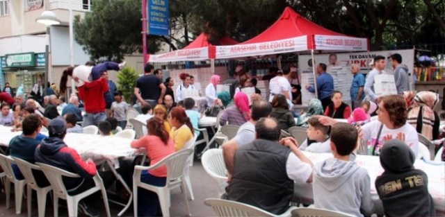 Ataşehir Belediyesi Küçükbakkalköy Prestij Caddesi İftarı 2018