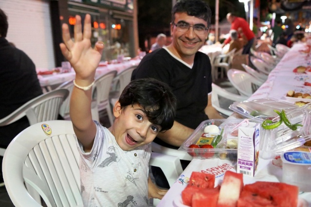 ATAŞEHİR’DE KADİR GECESİ'NE ÖZEL SAHUR YAPILDI