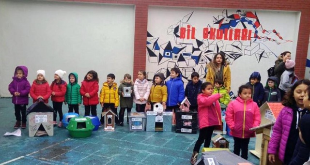 ATAŞEHİR BİL KOLEJİ ÖĞRENCİLERİ CAN DOSTLARINA SICAK YUVA YAPTILAR