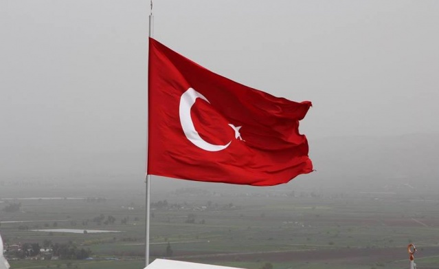 ATAŞEHİR BİRLİK PLATFORMU ZEYTİNDALI HAREKATINDA AFRİN YOLUNDA MEHMETÇİĞİMİZİN YANINDA