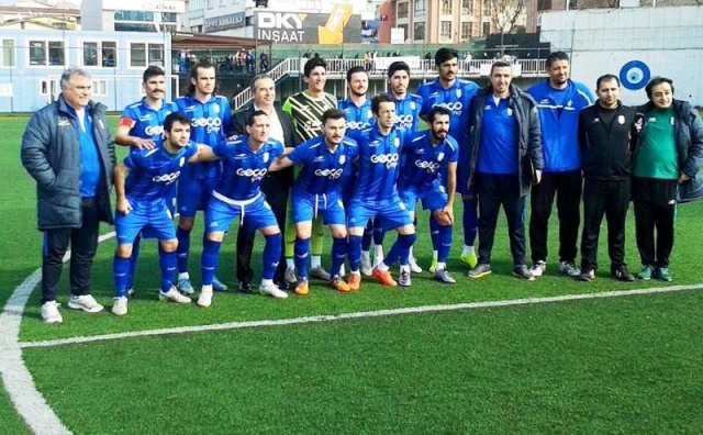 Ataşehir Çamoluk Spor Şamiyonluk Fotoları, Ekrem Köse, 2016