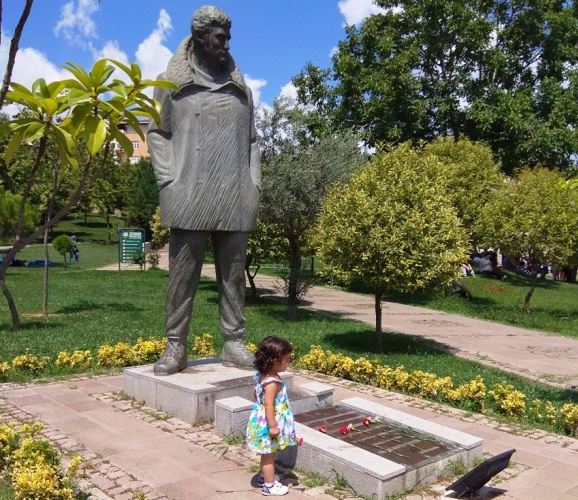 ATAŞEHİR'DE ÇOCUKLAR DOYASIYA EĞLENDİ