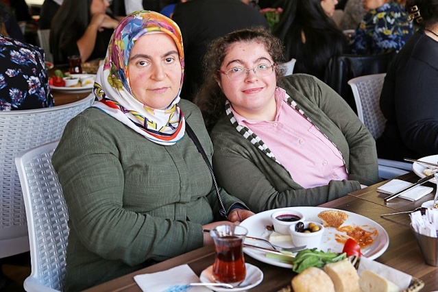 Ataşehirli Engelliler Kahvaltida Buluştu 2017