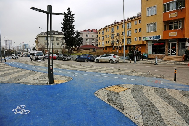 ATAŞEHİR'DE OCAK AYINDA 11 MAHALLEDE ALTYAPI ÇALIŞMASI YAPILDI