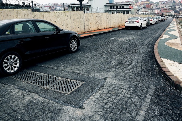 ATAŞEHİR'DE OCAK AYINDA 11 MAHALLEDE ALTYAPI ÇALIŞMASI YAPILDI