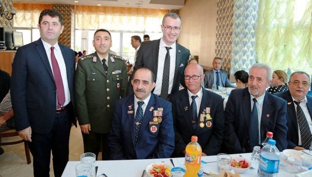 ATAŞEHİR’DE GAZİLER ANILDI
