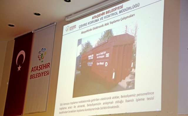 Ataşehir'de Gelecek İçin Geri Dönüşüm” konulu eğitim semineri düzenlendi