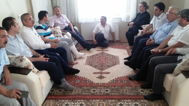 Ataşehir Kaymakamı, Zafer KARAMEHMETOĞLU, Demokrasi Gazilerini Ziyaret etti