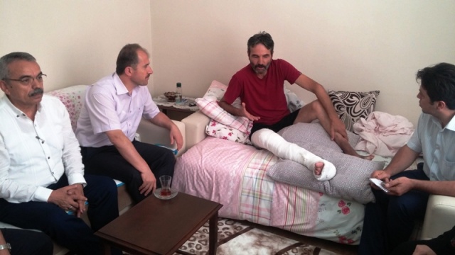 Ataşehir Kaymakamı, Zafer KARAMEHMETOĞLU, Demokrasi Gazilerini Ziyaret etti