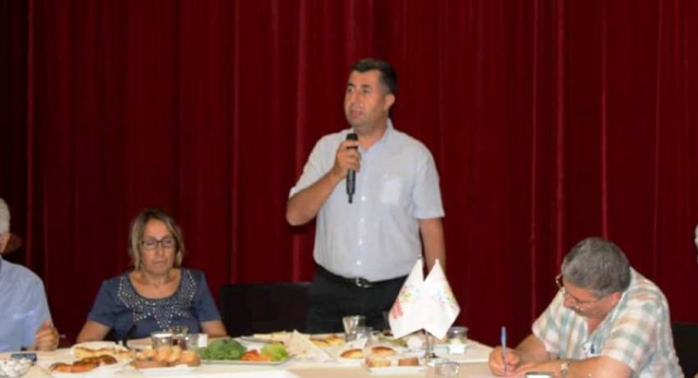 Ataşehir Kent Konseyi Muhtarlarla buluştu