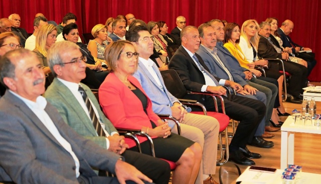 ATAŞEHİR KENT KONSEYİ GENEL KURULU YAPILDI