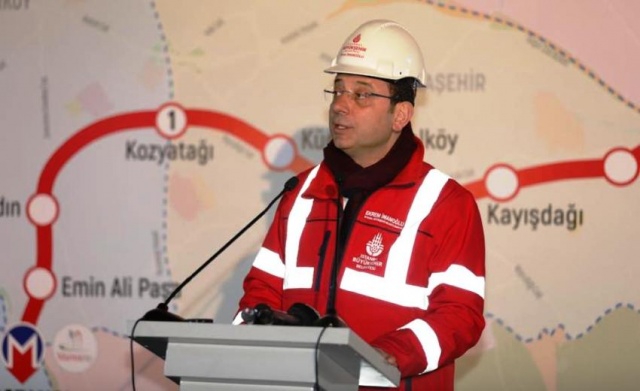 Ekrem İmamoğlu Dudullu Bostancı Metro Hattı inşaatında incelemelerde bulundu