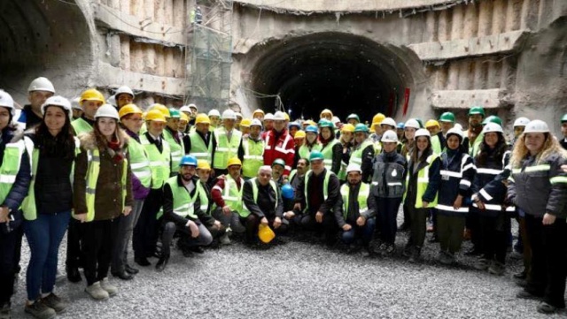 Ekrem İmamoğlu Dudullu Bostancı Metro Hattı inşaatında incelemelerde bulundu