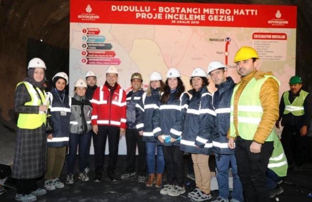 Ekrem İmamoğlu Dudullu Bostancı Metro Hattı inşaatında incelemelerde bulundu
