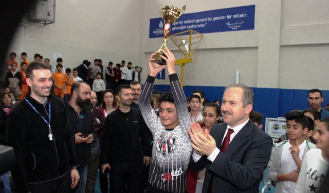 ATAŞEHİR'DE ÇOCUKLAR OYUN OYNADILAR, KAZANDILAR.