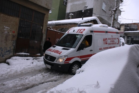 Ataşehir Öğütveren Sokak Kar Temizleme Çalışmaları 2015