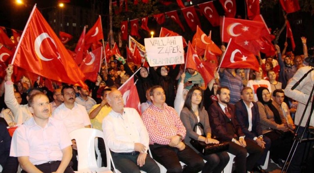 Ataşehir Sivil Toplum Örgütleri Demokrasi Nöbetinde 2016