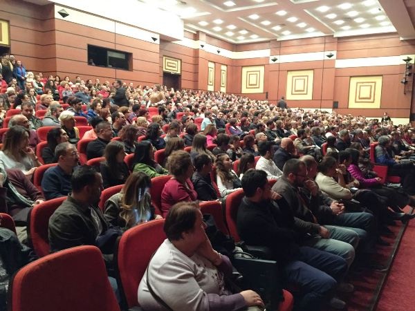 Ataşehir’de Perdeler Genco Erkal ve Ferhan Şensoy ile açıldı