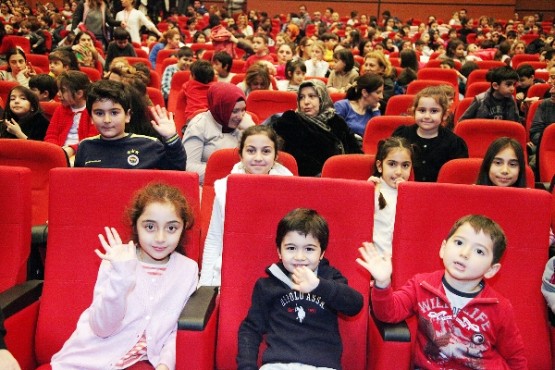Ataşehir Belediyesi Tiyatro Şenliği 2015