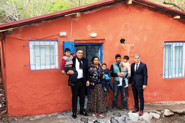 ATAŞEHİR'DE YANAN O EV YENİLENDİ