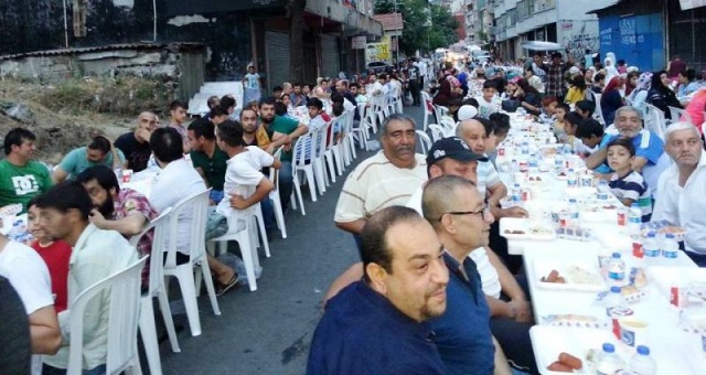 Ataşehir, Yenisahra, Romenler İftarı