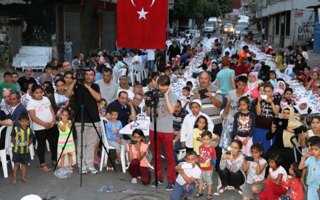 Ataşehir, Yenisahra, Romenler İftarı