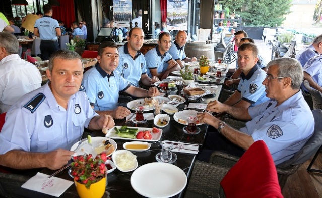 ATAŞEHİR’DE ZABITA HAFTASI KUTLANDI