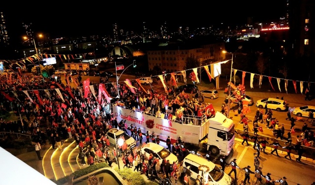 CUMHURİYET BAYRAMI COŞKUYLA ATAŞEHİR’DE KUTLANDI