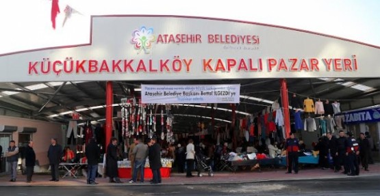 Ataşehir, Küçükbakkalköy Kapalı Semt Pazarı