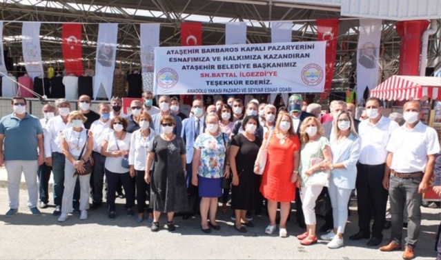 Barbaros Mahallesine Kapalı Pazar Alanına kavuştu