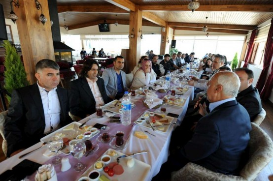 BASIN DANIŞMANLARI EHMET ALİ BİRAND'I AĞIRLADI