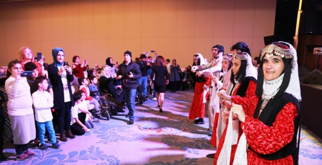 Battal İlgezdi, Ataşehirde Engellilerle Buluştu 2019