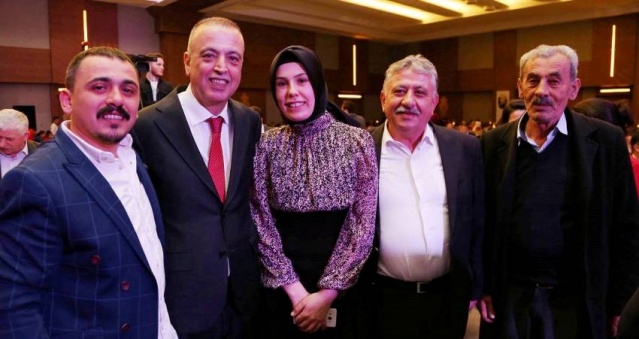 Battal İlgezdi Ataşehir'de Ordulular'la Buluştu
