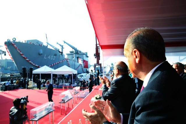 Bayraktar Denize İndirildi, 2015