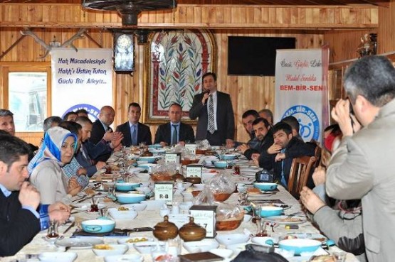Mem Bir Sen Yerel Basına Teşekkür Kahvaltısı