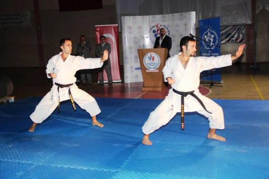 Çankırı'da Başarılı Sporculara ödül verildi