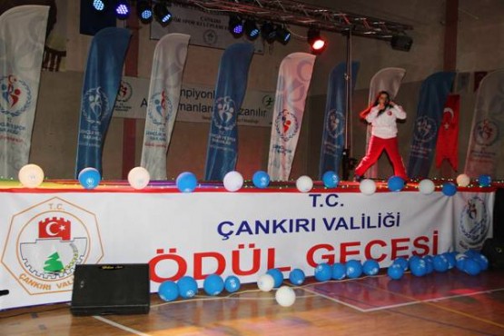 Çankırı'da Başarılı Sporculara ödül verildi