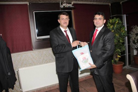 Çankırı’da Görev Değişikliği, Veda yemeği