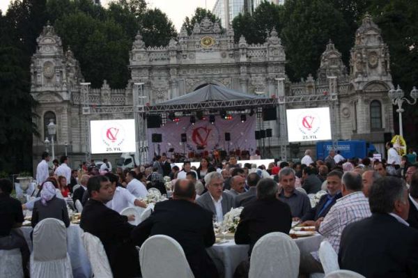 ÇANKIRILILAR VAFININ  25 . YILINI DOLMABAHÇE SARAYINDA  KUTLANDI