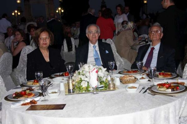ÇANKIRILILAR VAFININ  25 . YILINI DOLMABAHÇE SARAYINDA  KUTLANDI